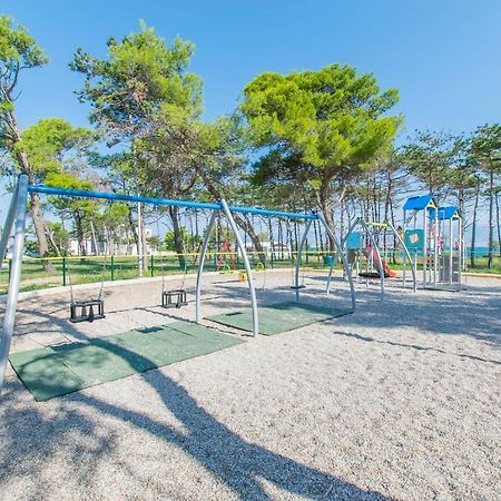 Apartments Keti Нін Екстер'єр фото