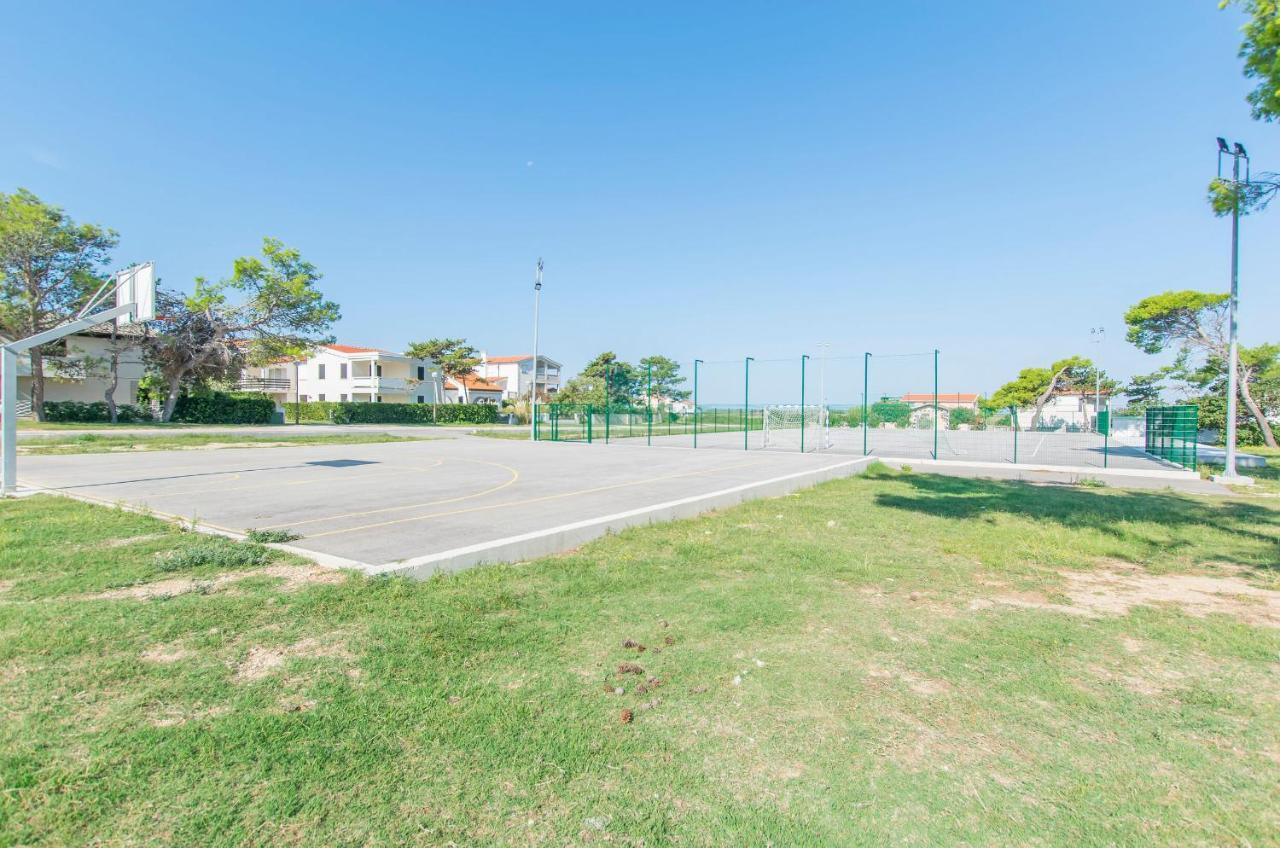 Apartments Keti Нін Екстер'єр фото