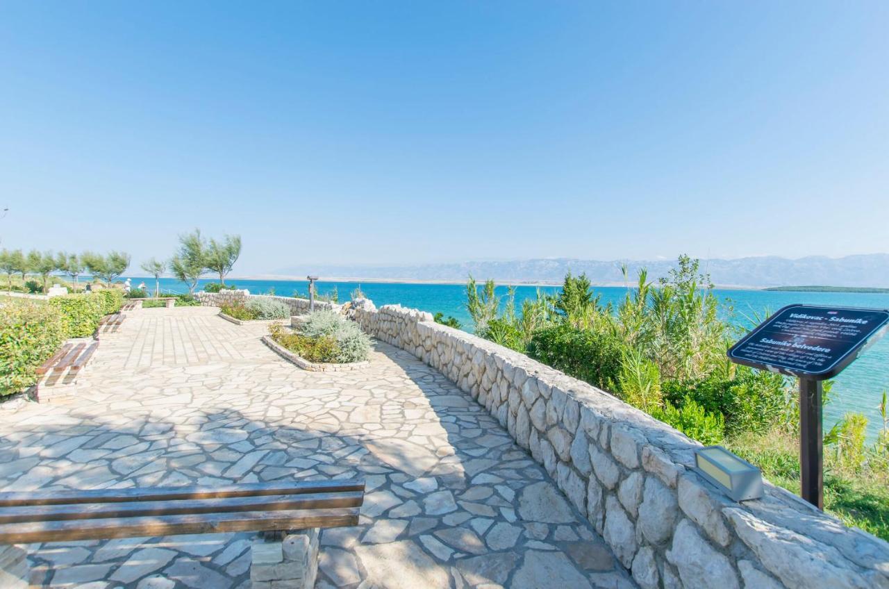 Apartments Keti Нін Екстер'єр фото