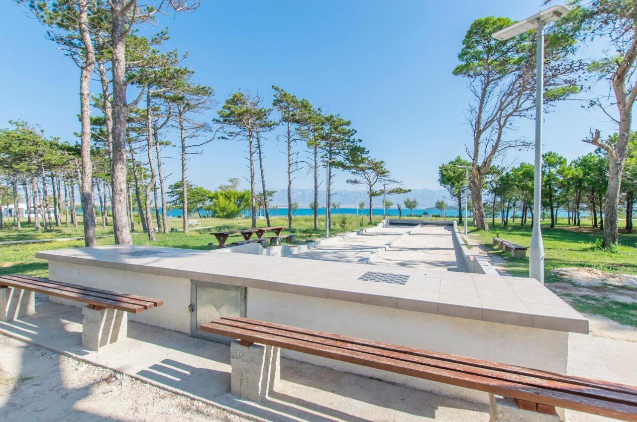 Apartments Keti Нін Екстер'єр фото